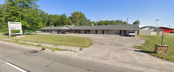 Chalet Motel - Street View (newer photo)